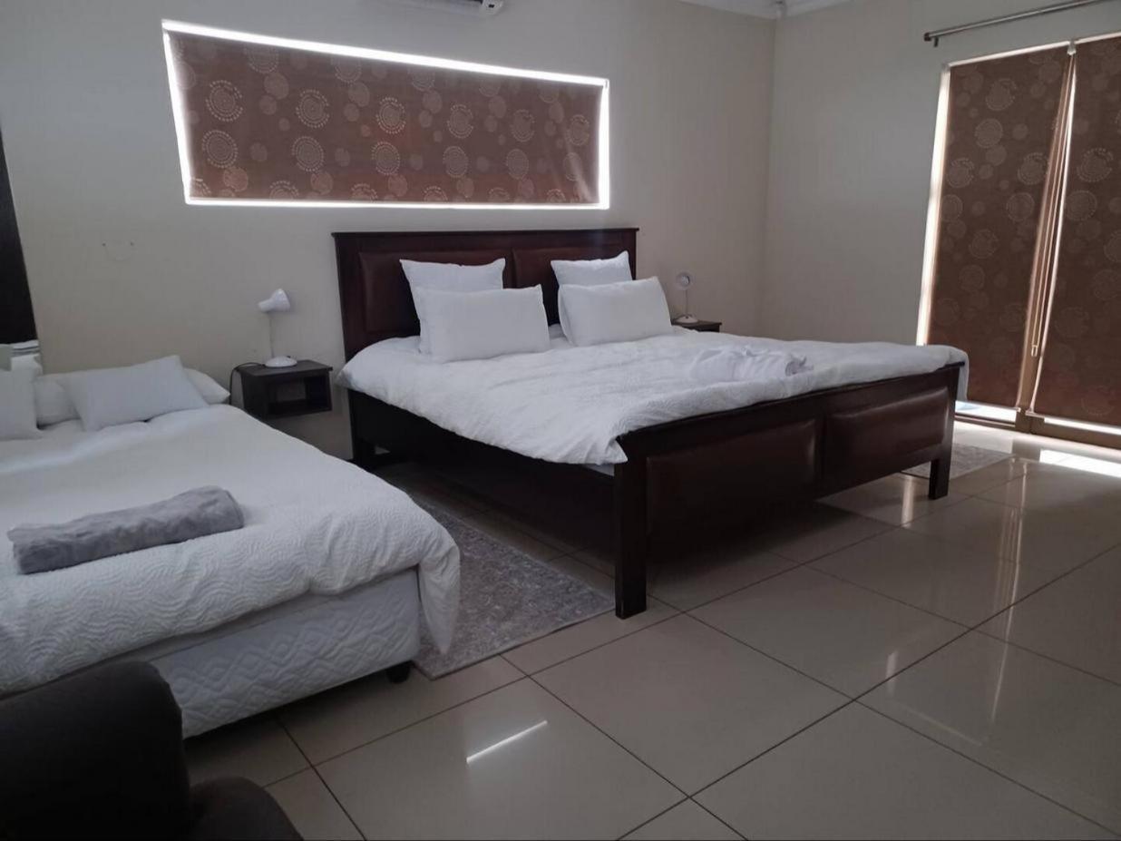 Carlo'S Boutique Guesthouse Walvis Bay Habitación foto